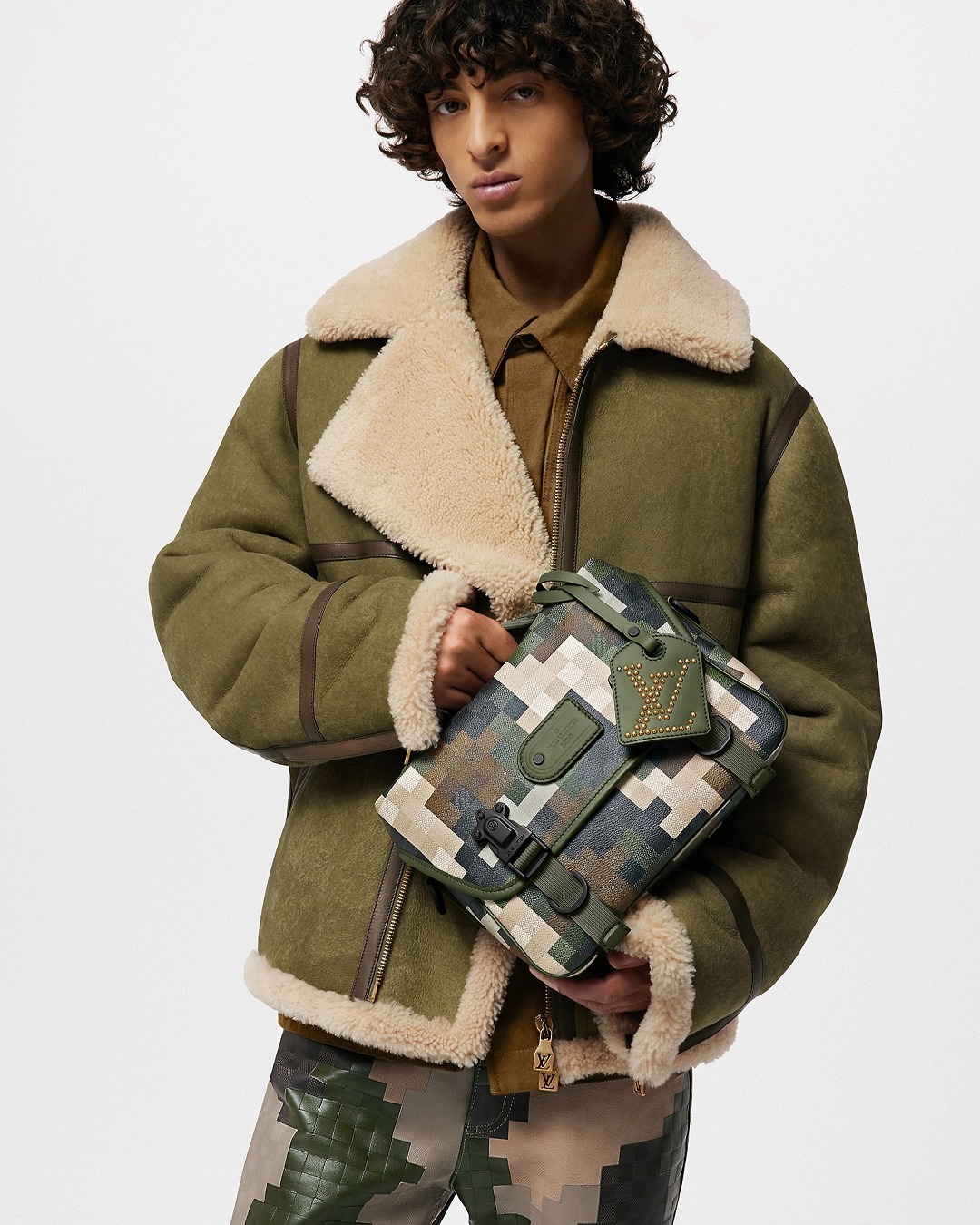 Louis Vuitton Trail Messenger Bag