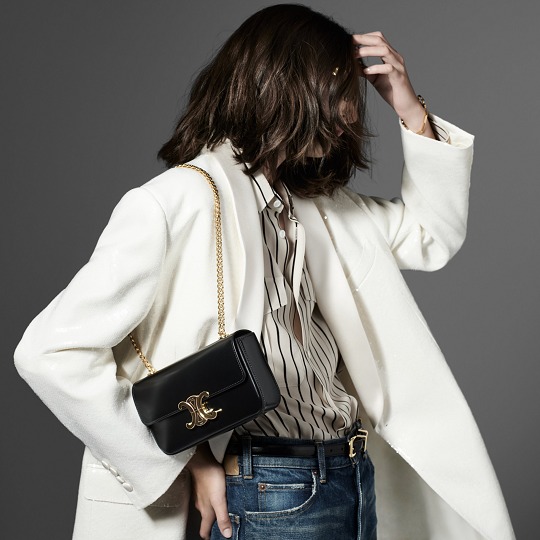 CELINE Triomphe Chain Shoulder Bag