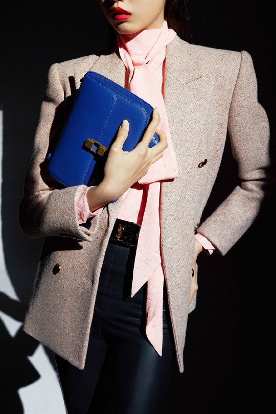 Saint Laurent Sapphire Carré Shoulder Bag